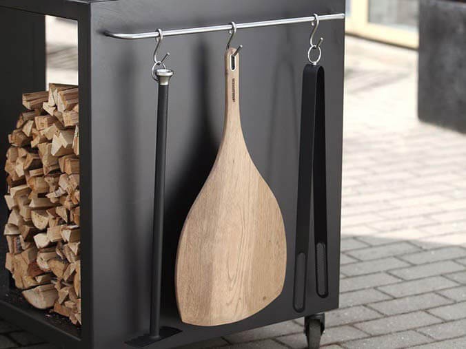 Accessories for outdoor cooking