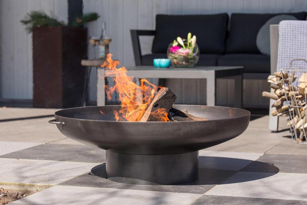 Braziers for the garden with fire