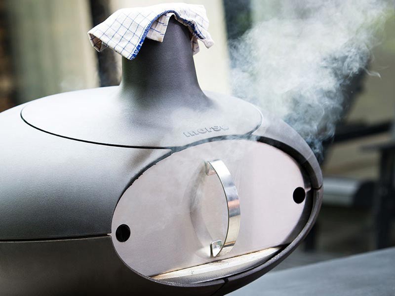 Smoking in a Morsø stove